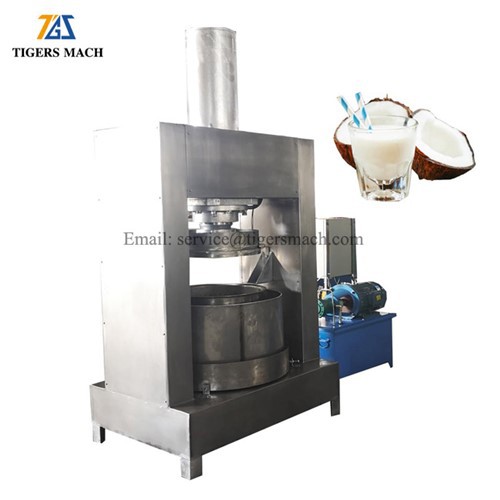 Máquina extractora de leche de coco para uso en fábrica